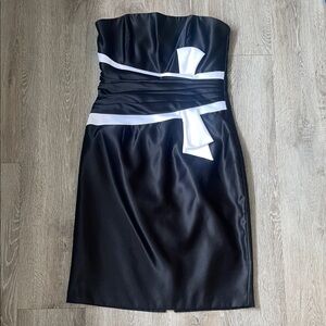 Scott McClintock Black and White Strapless Dress